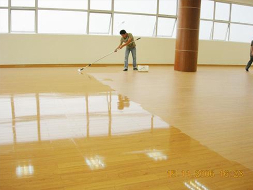 地板打蜡